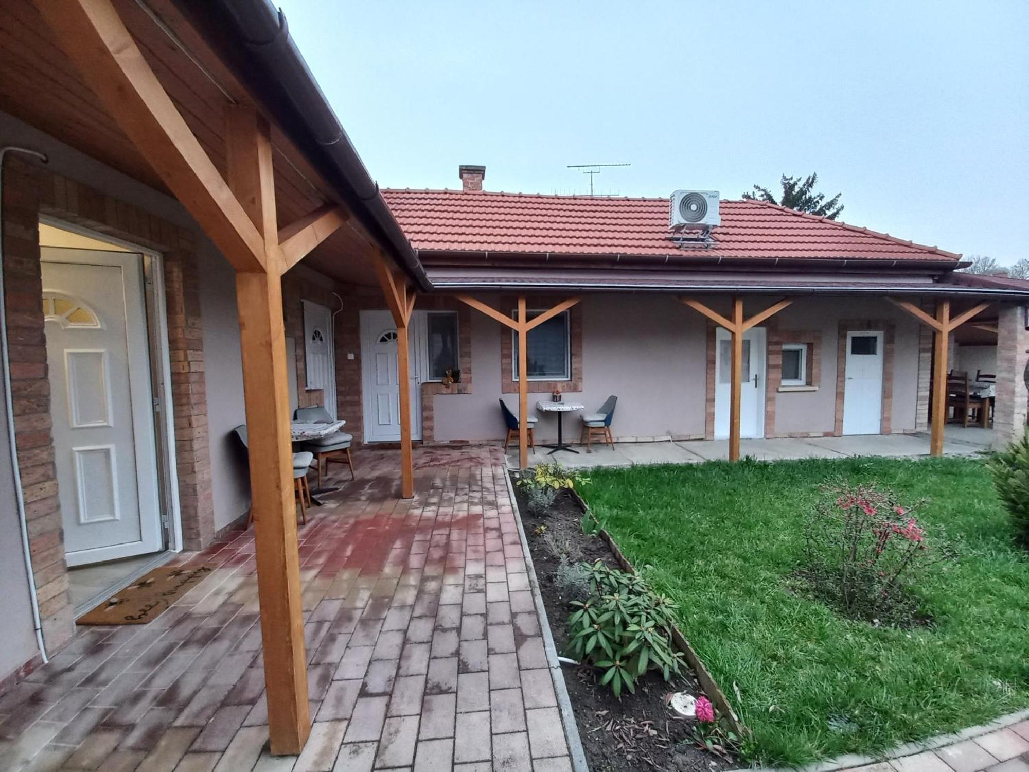 Ilona Apartman Gyula Dış mekan fotoğraf